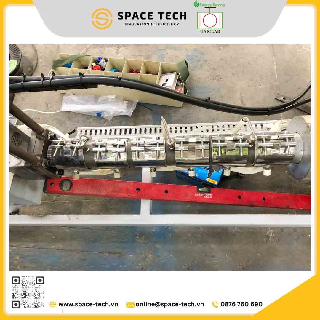 Truc vit may ep nhua 1